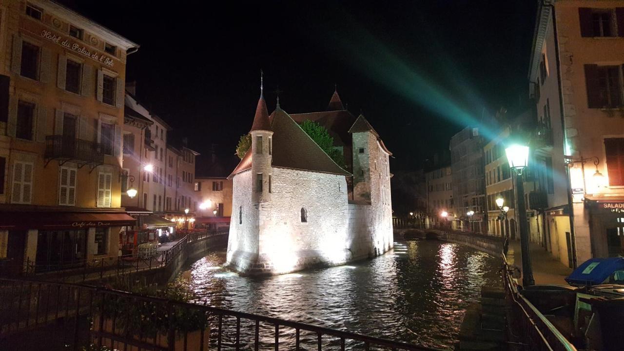 Appartement Au Calme Avec Terrasse Verdoyante Entre Annecy Et Geneve فييِ لو بولو المظهر الخارجي الصورة